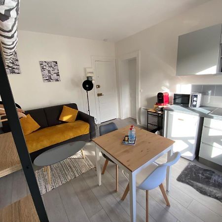 Enghien-Les-Bains : Studio Au Coeur Du Centre Ville Luaran gambar