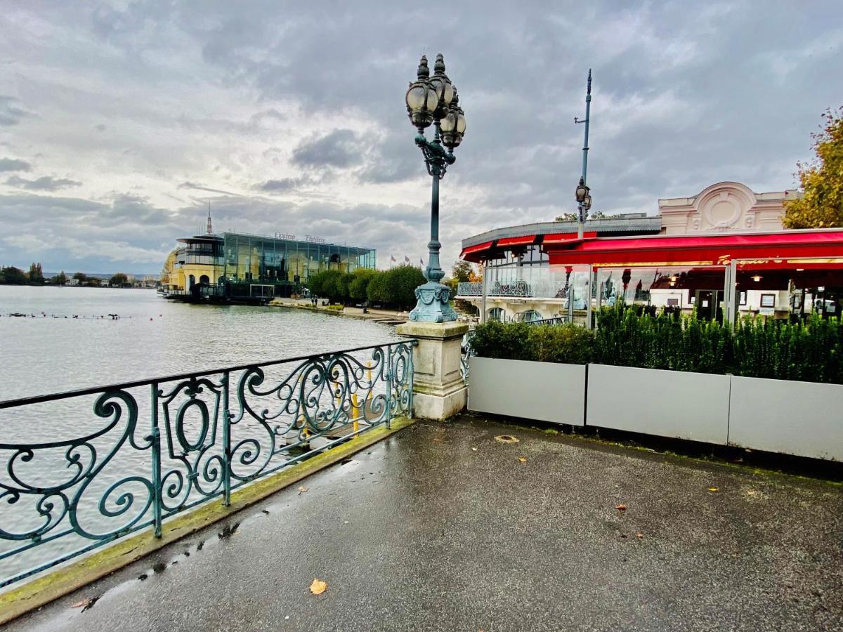 Enghien-Les-Bains : Studio Au Coeur Du Centre Ville Luaran gambar
